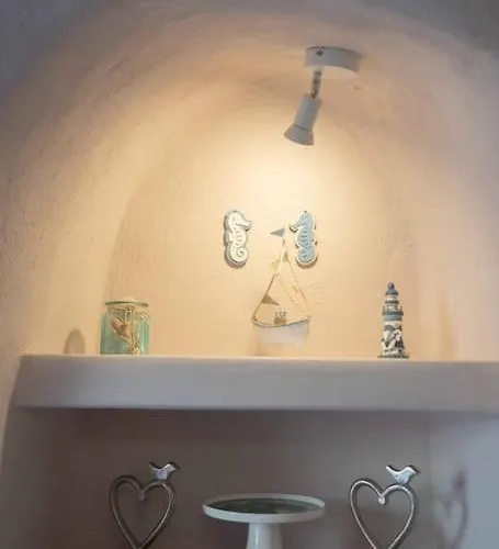 Bird Nest-santorini Cave بيت للعطل ثيرا