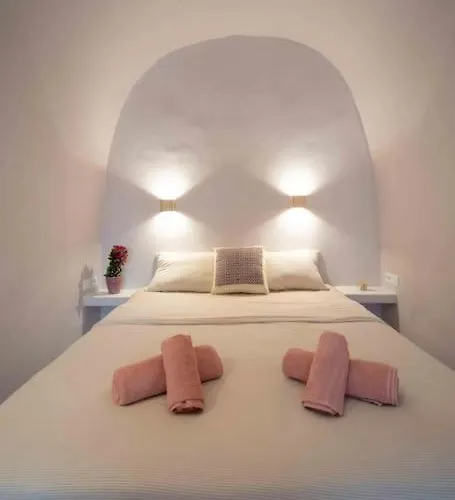 بيت للعطل Bird Nest-santorini Cave ثيرا