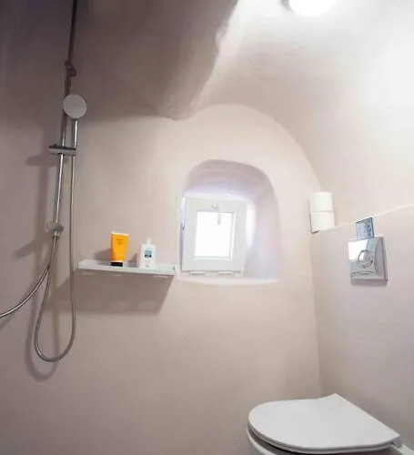 بيت للعطل Bird Nest-santorini Cave *