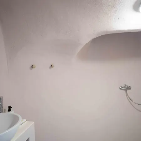 Bird Nest-santorini Cave بيت للعطل ثيرا